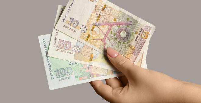 Бърз_кредит_заем_само_срещу_лична_карта_онлайн_кандидатстване_без_лихва_до_заплата_рефинансиране_обединяване_на_задължения_просрочени_забавени_кредити_заеми